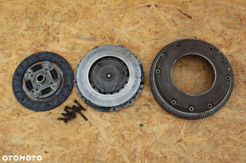 Sprzęgło AUDI VW SKODA SEAT 1.6 8v 027105273D kompletne oryginał BENZYNA - 1