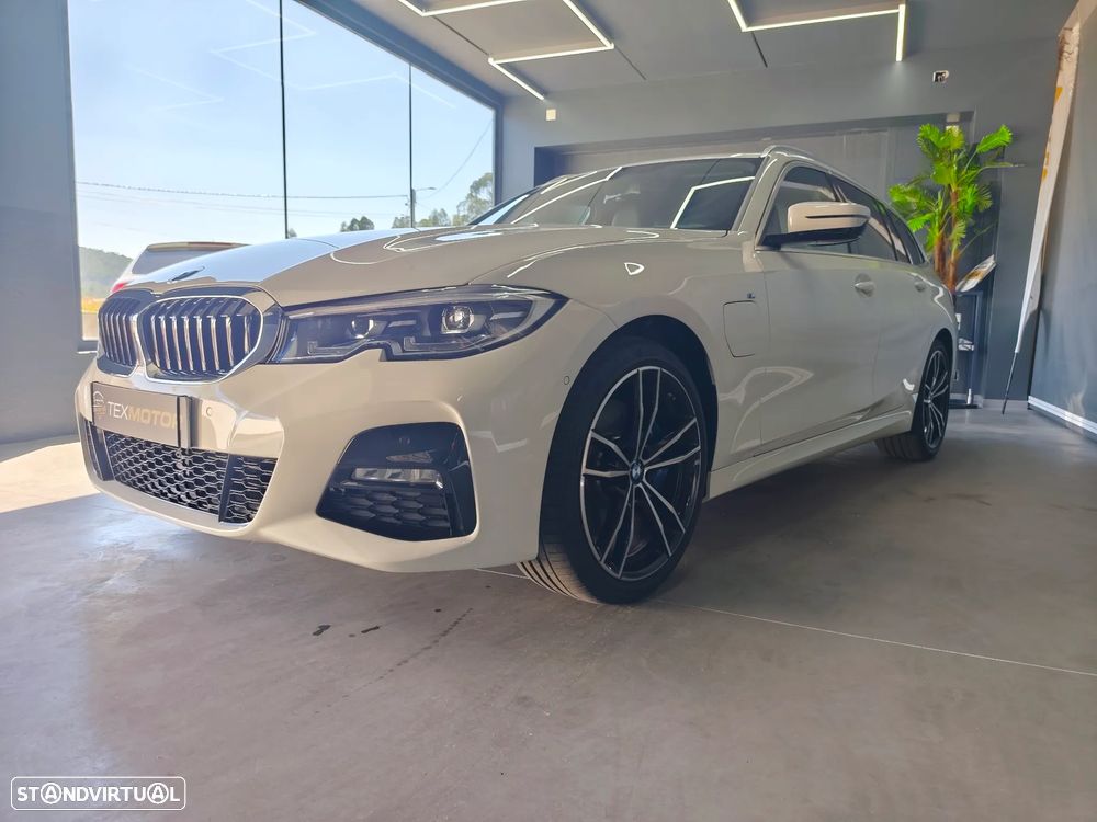 BMW 330 e Pack Desportivo M Auto - 3