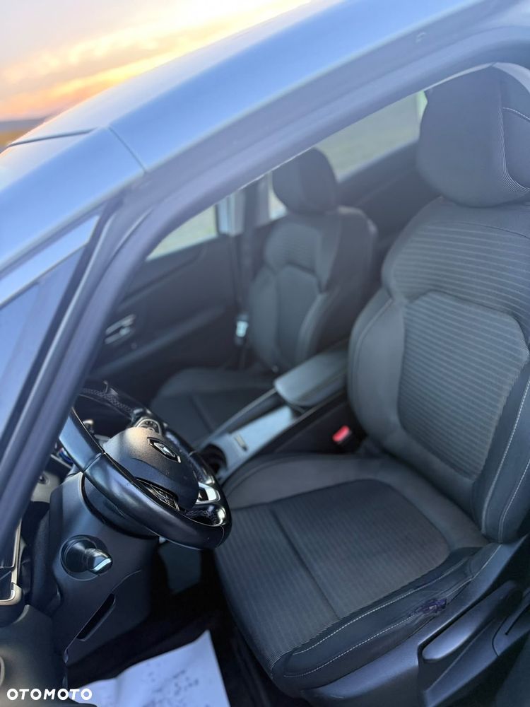 Renault Scenic 1.5 dCi Energy Limited EU6 - 26