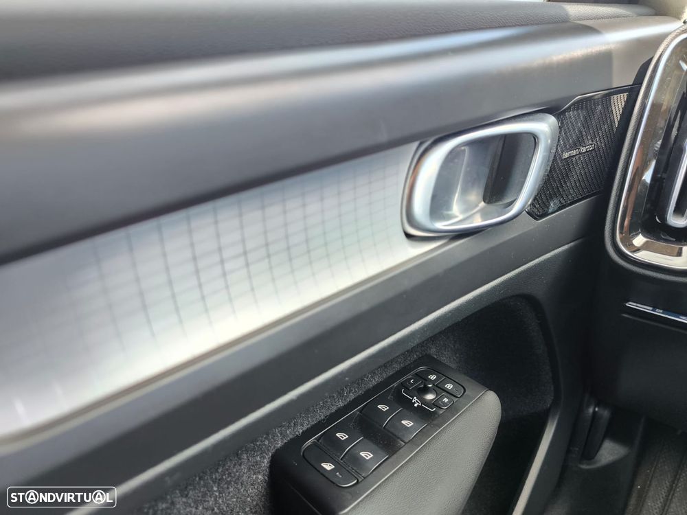 Volvo XC 40 1.5 T5 PHEV Momentum Plus - 15