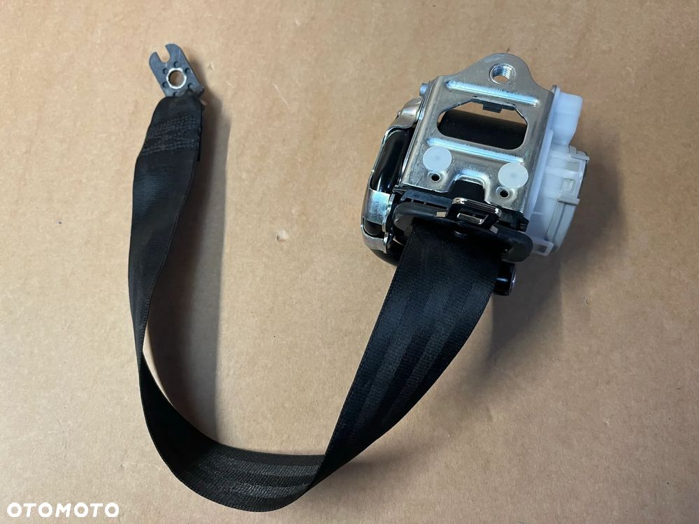 TYLNY PAS BEZPIECZENSTWA AUDI Q8 LEWY TYŁ 4M8857805B PAS - 2