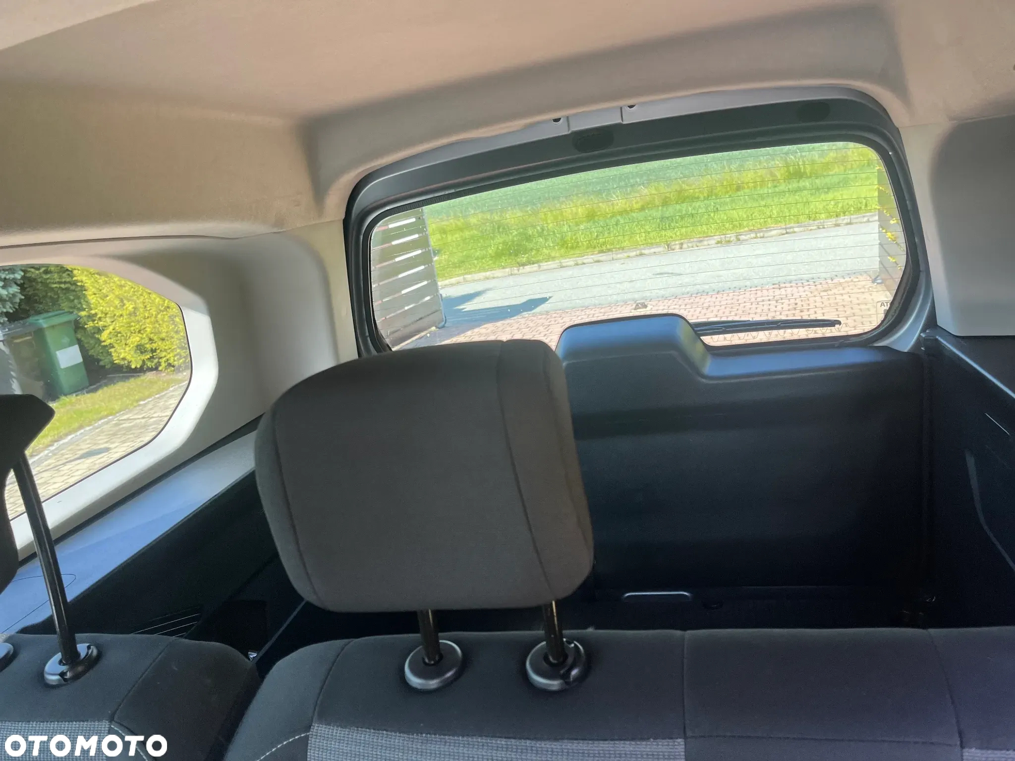 Toyota Proace City Verso Long 1.2 D-4T Business - 19