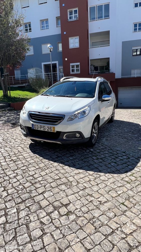 Peugeot 2008 1.6 BlueHDi Allure - 3