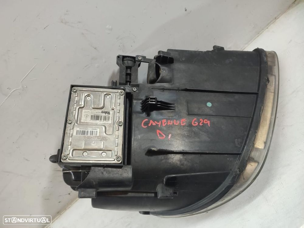 FAROL ESQUERDO PORSCHE CAYENNE 2005 - 4