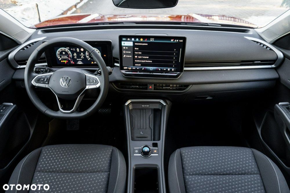 Volkswagen T-Roc - 12