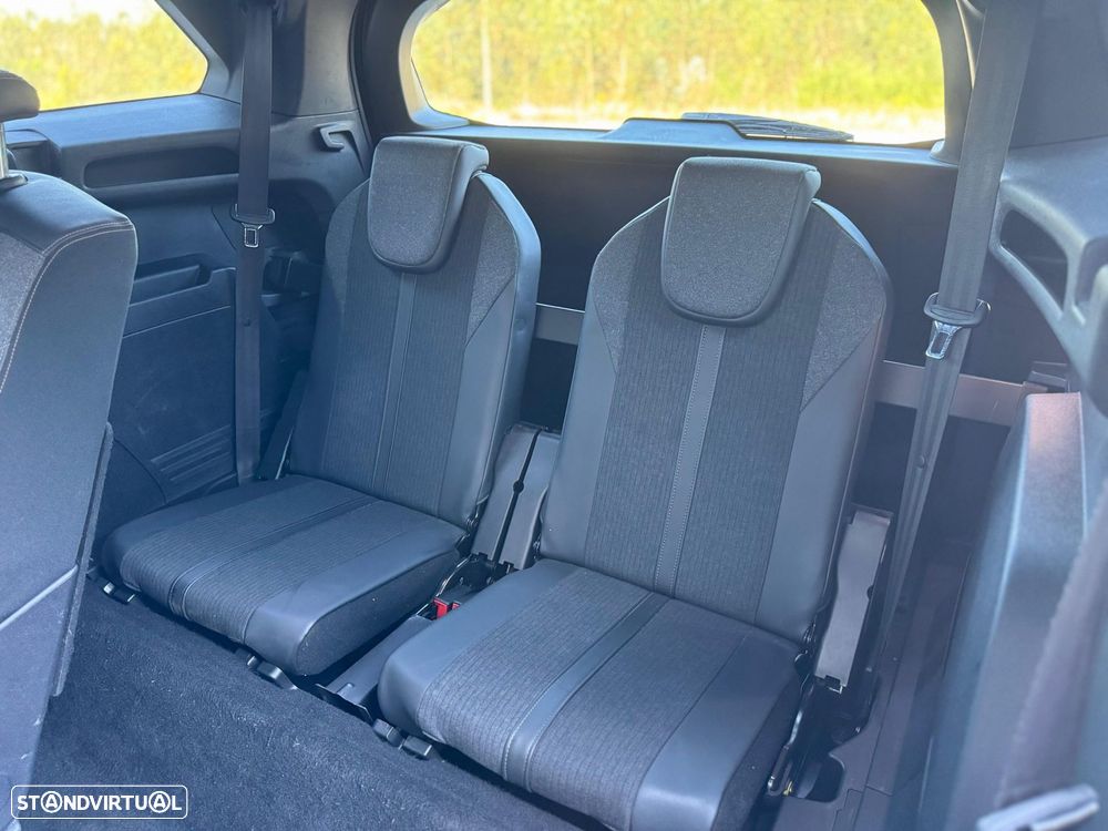 Peugeot 5008 1.2 PureTech GT Line EAT8 - 13