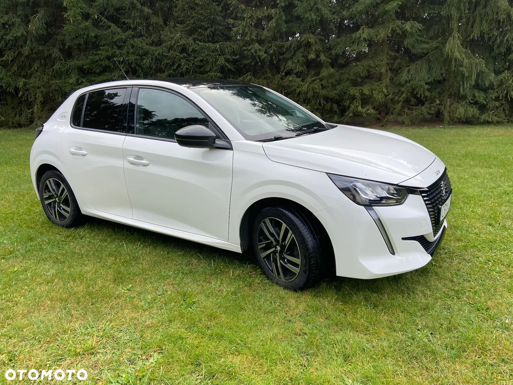 Peugeot 208 - 23