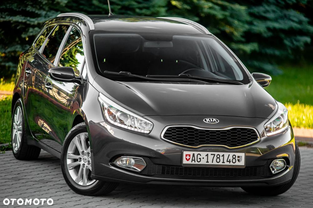 Kia Ceed 1.6 GDI Business Line - 1