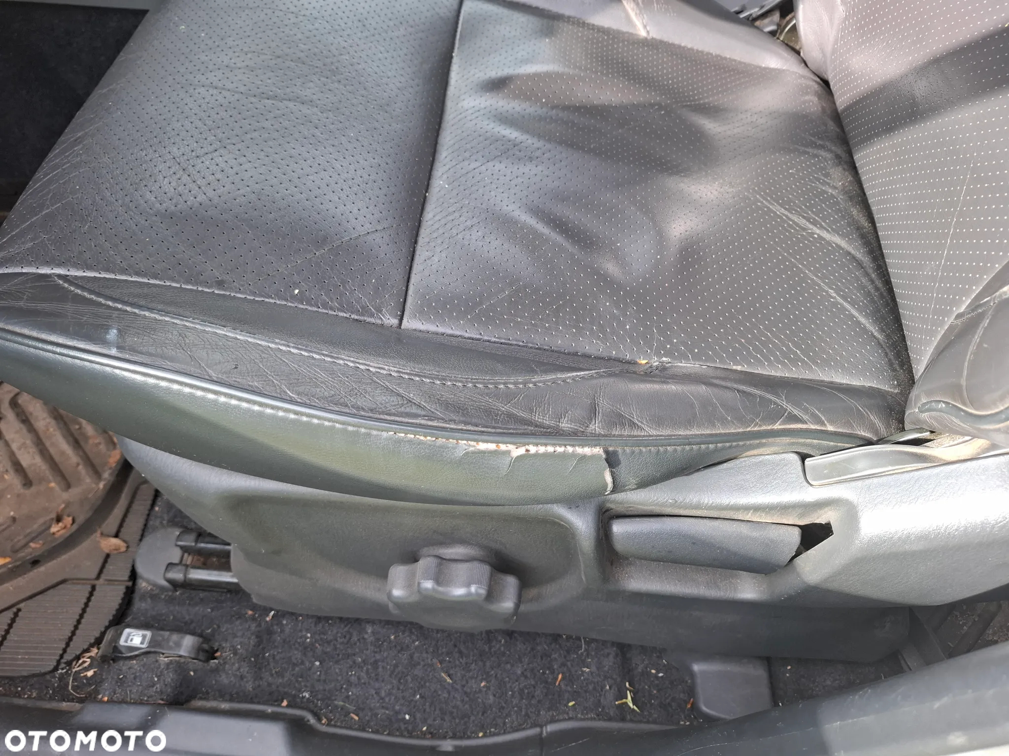 Suzuki Grand Vitara 2.0 - 10