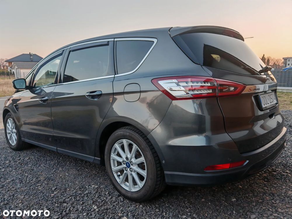 Ford S-Max 2.0 TDCi Titanium PowerShift - 11