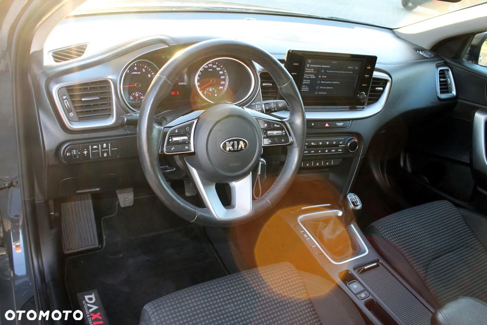 Kia Ceed 1.0 T-GDI Business Line - 10