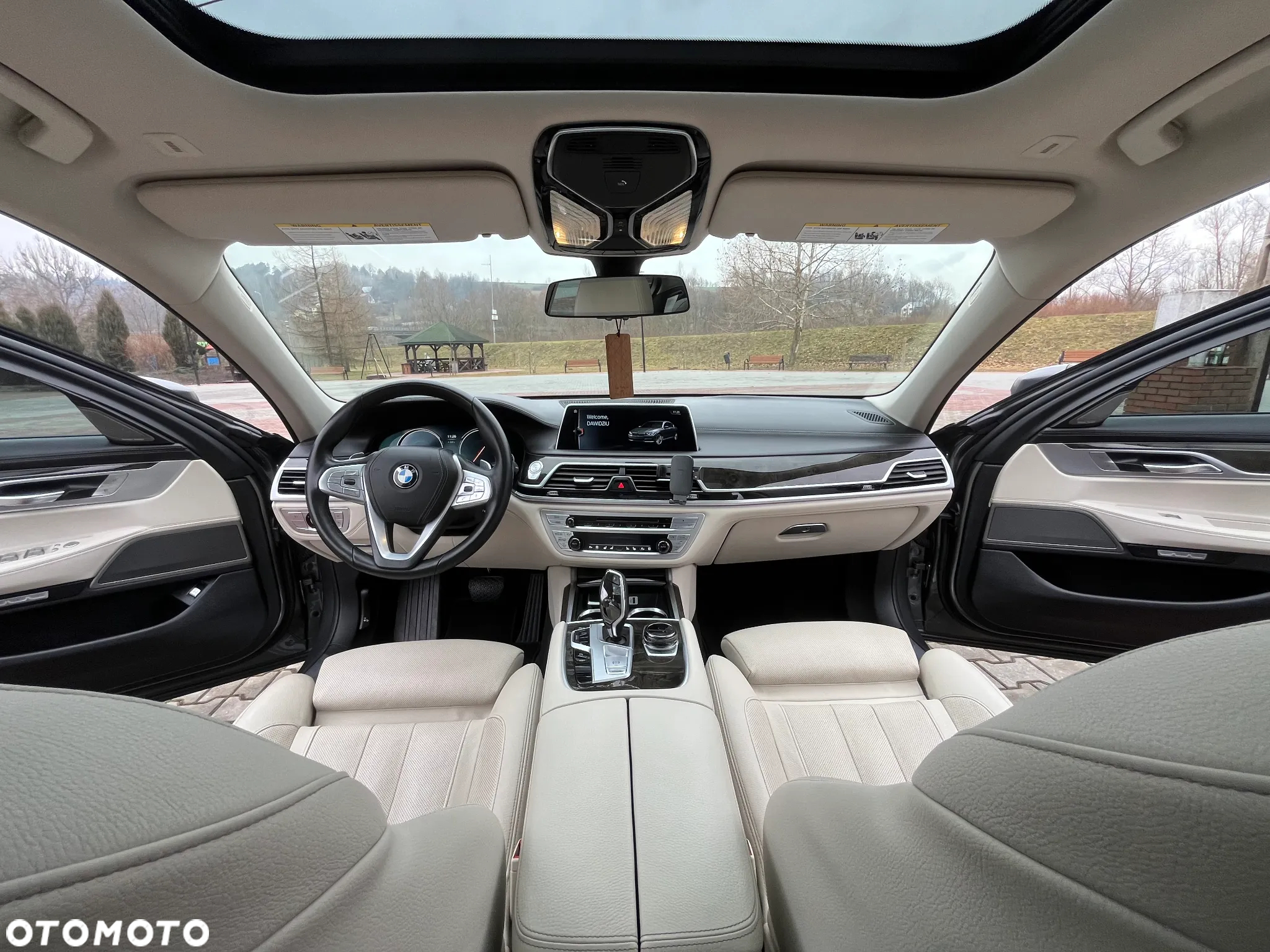 BMW Seria 7 740Li - 14