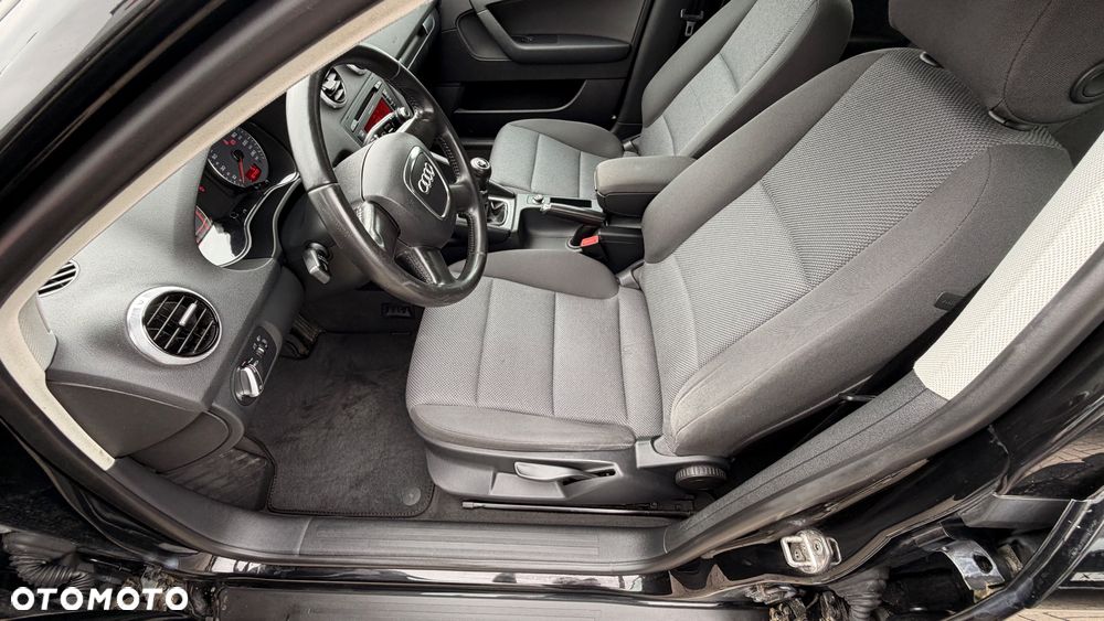 Audi A3 Sportback - 21
