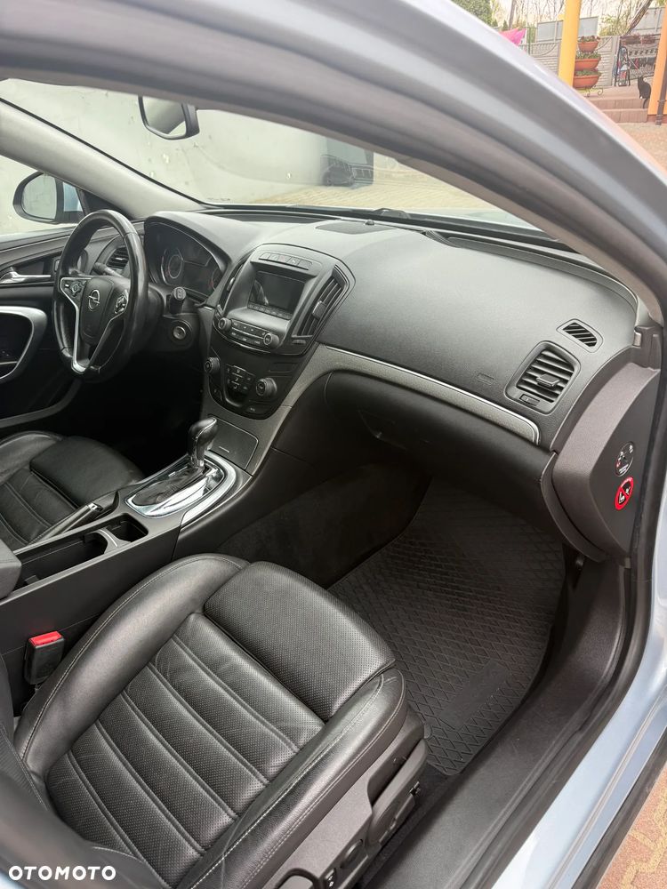 Opel Insignia - 14