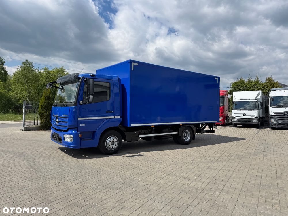 Mercedes-Benz ATEGO 816 KONTENER IZOTERMA  5.30m+ WINDA - 18
