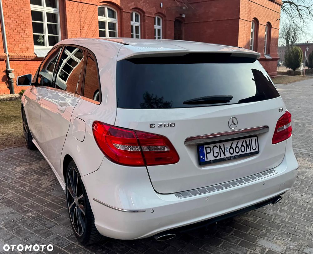Mercedes-Benz Klasa B - 35