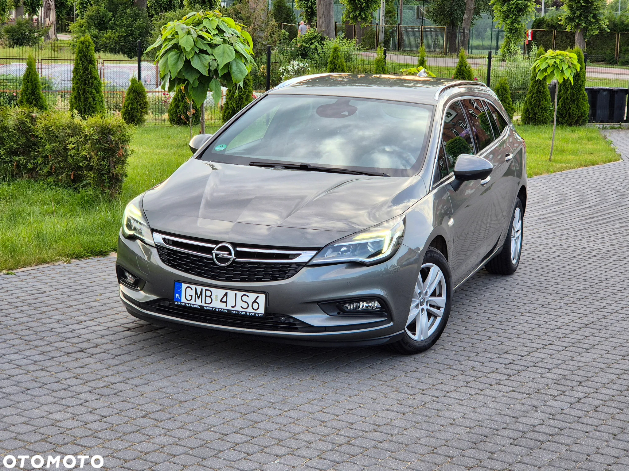 Opel Astra 1.6 D (CDTI) Start/Stop Sports Tourer Dynamic - 32