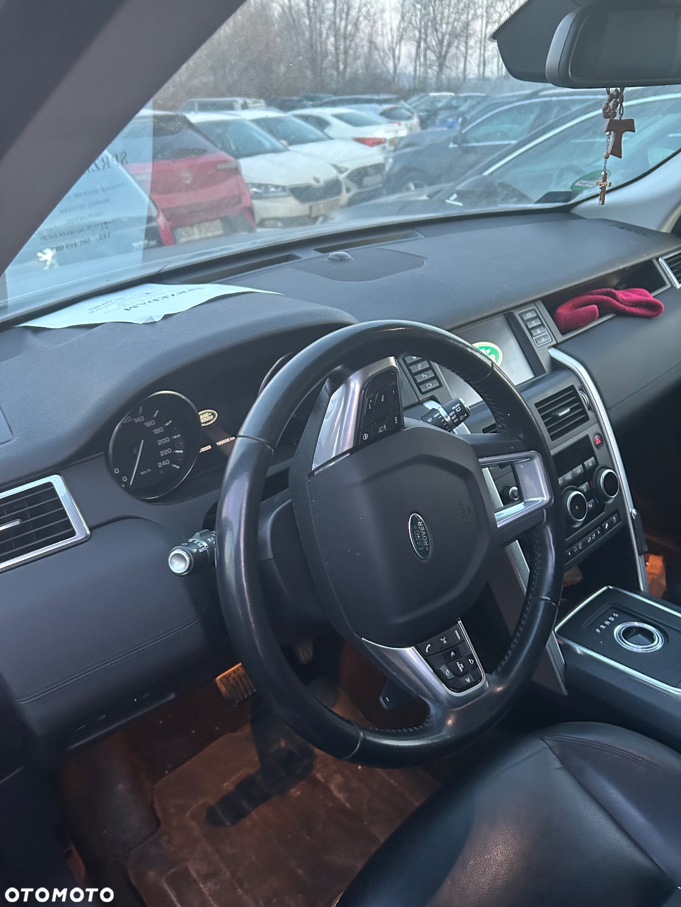 Land Rover Discovery Sport - 11
