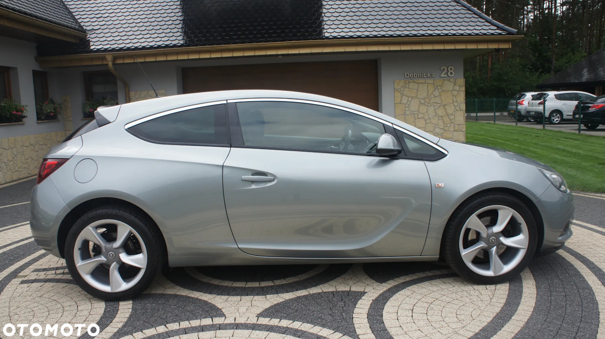 Opel Astra GTC 1.4 Turbo - 10