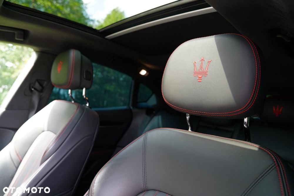Maserati Levante - 14