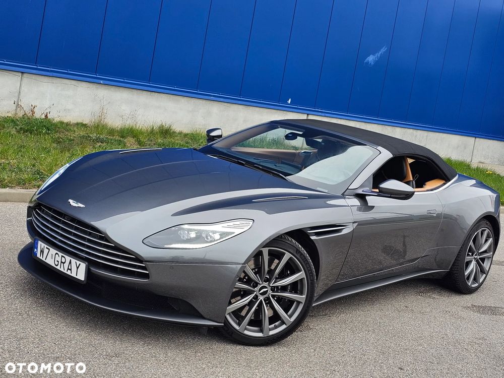 Aston Martin DB11 - 33