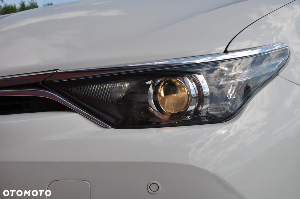Toyota Auris - 23