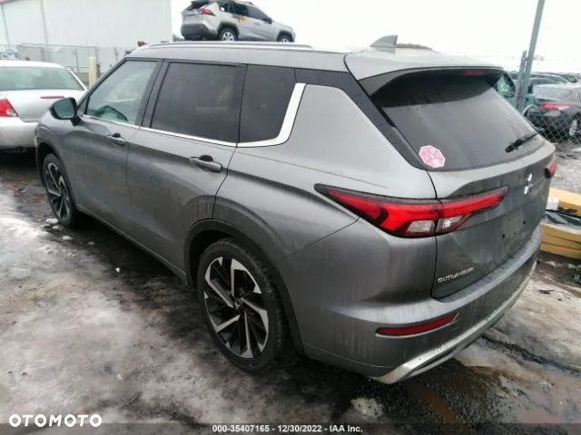 Mitsubishi Outlander - 37