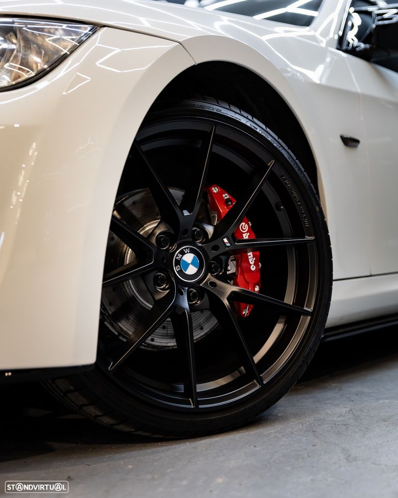 BMW 320 d Coupe Auto - 21