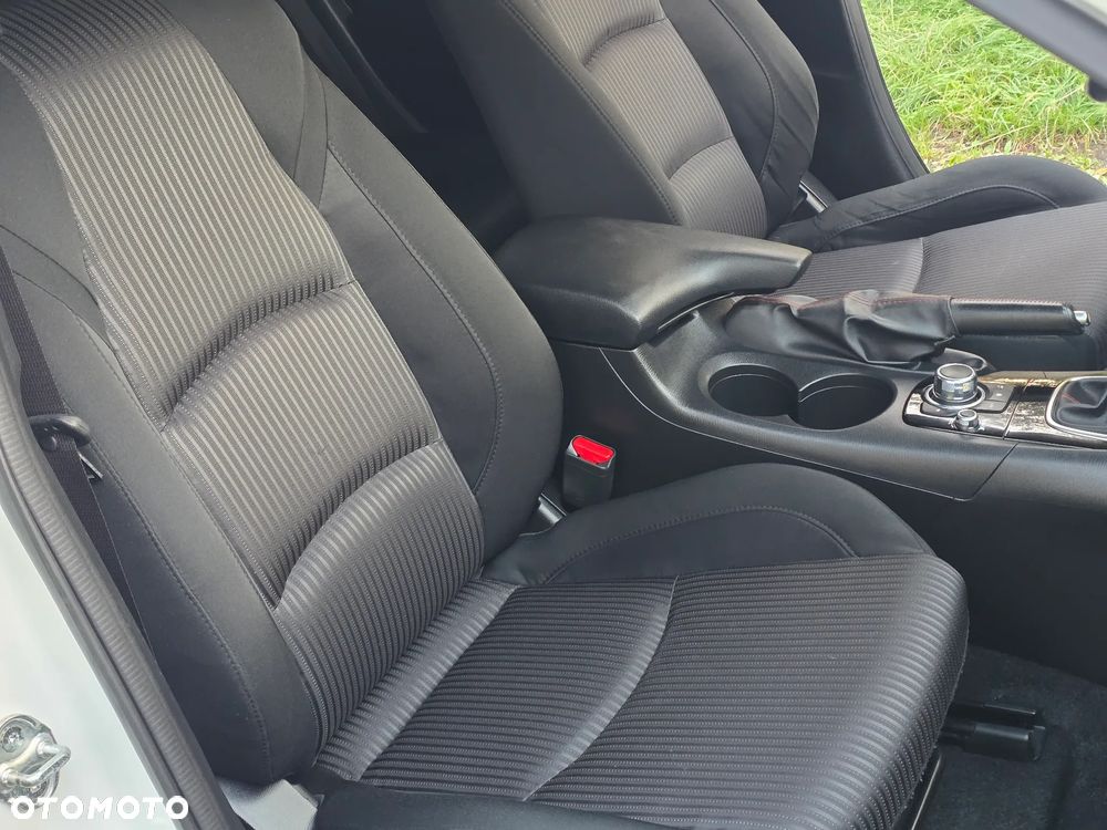Mazda 3 SKYACTIV-G 120 Sports-Line - 12