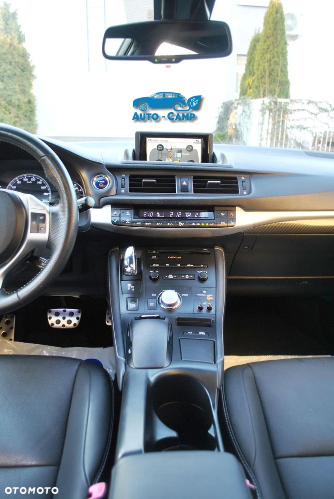 Lexus CT 200h F Sport - 31