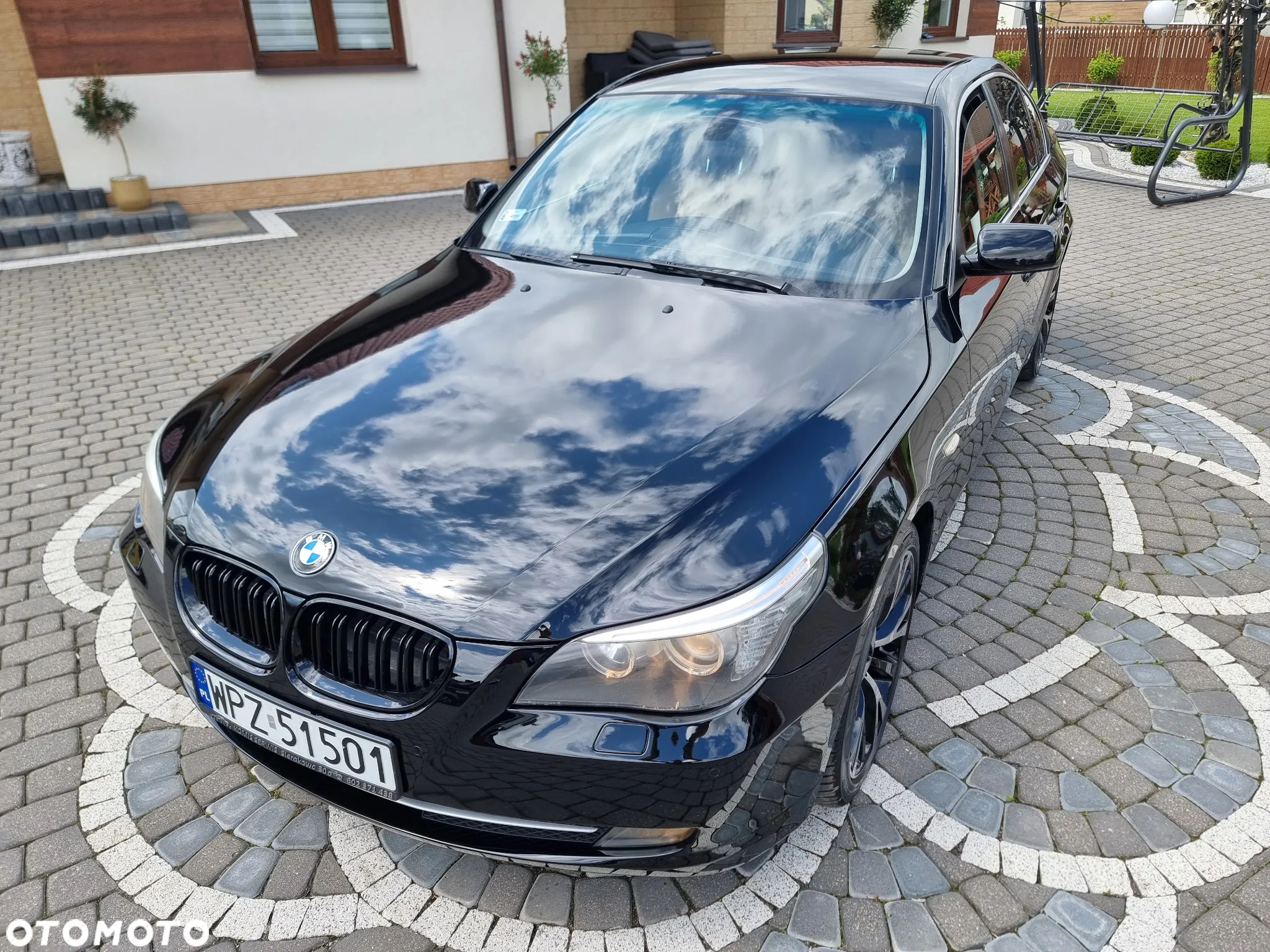 BMW Seria 5 520i - 33