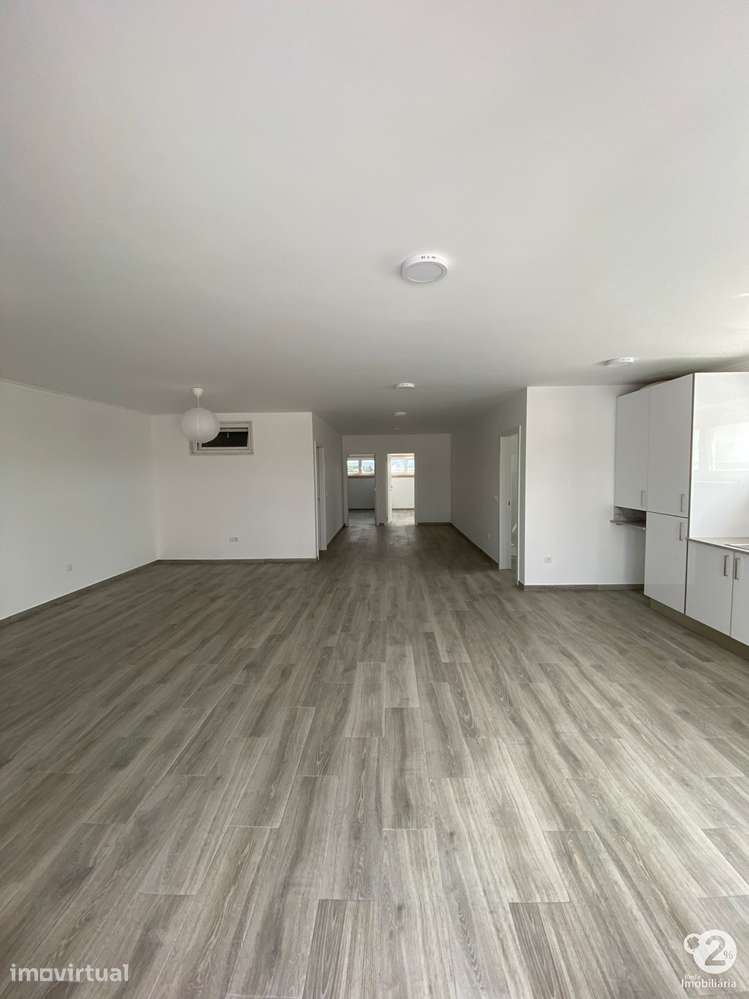 Apartamentos T2 e T3 para arrendamento no Turcifal - Torres Vedras - Grande imagem: 4/17
