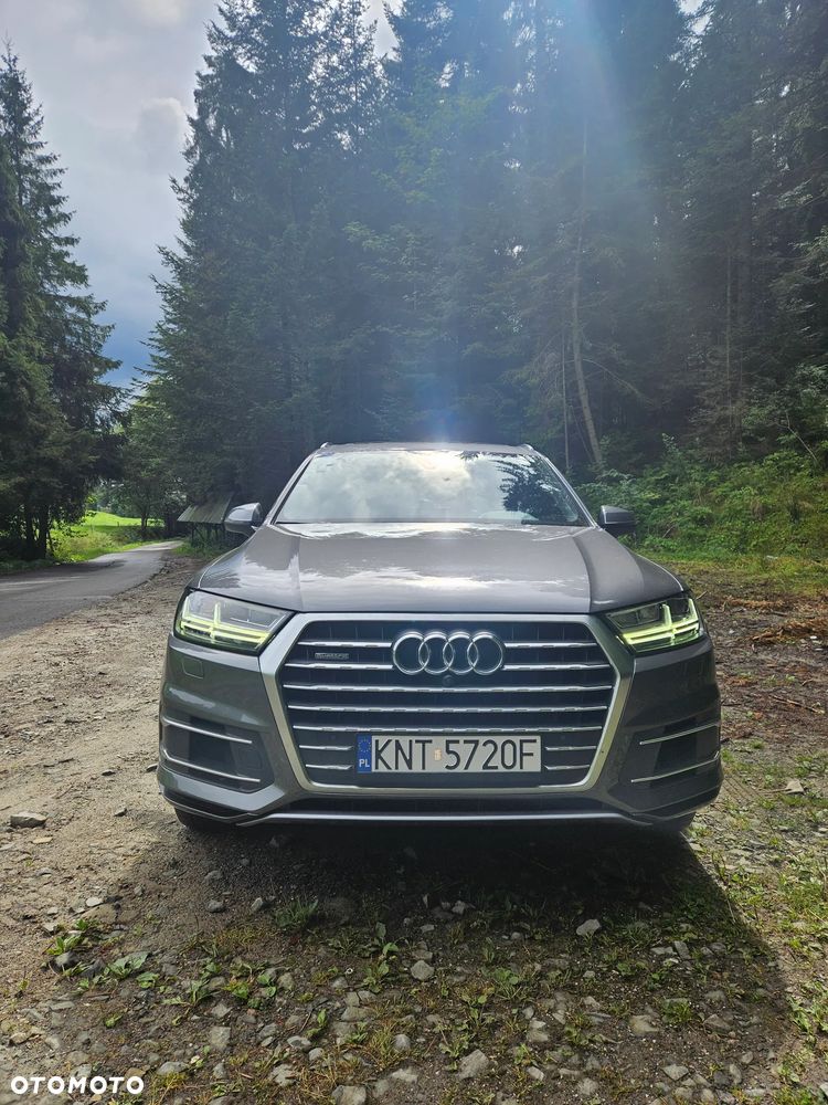 Audi Q7 - 3