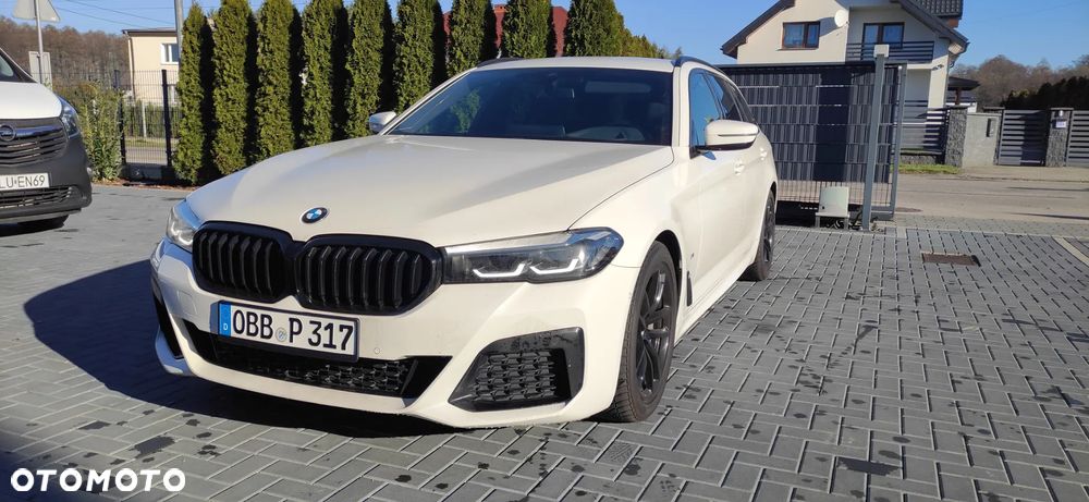 BMW Seria 5 530i Touring M Sport Edition - 34