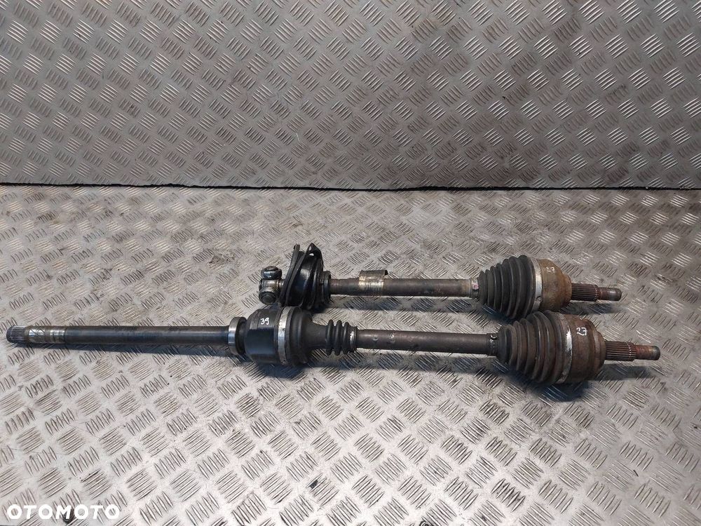 PÓŁOŚ LEWA PRAWA RENAULT ESPACE IV 2.2 DCI 8200226057 - 1