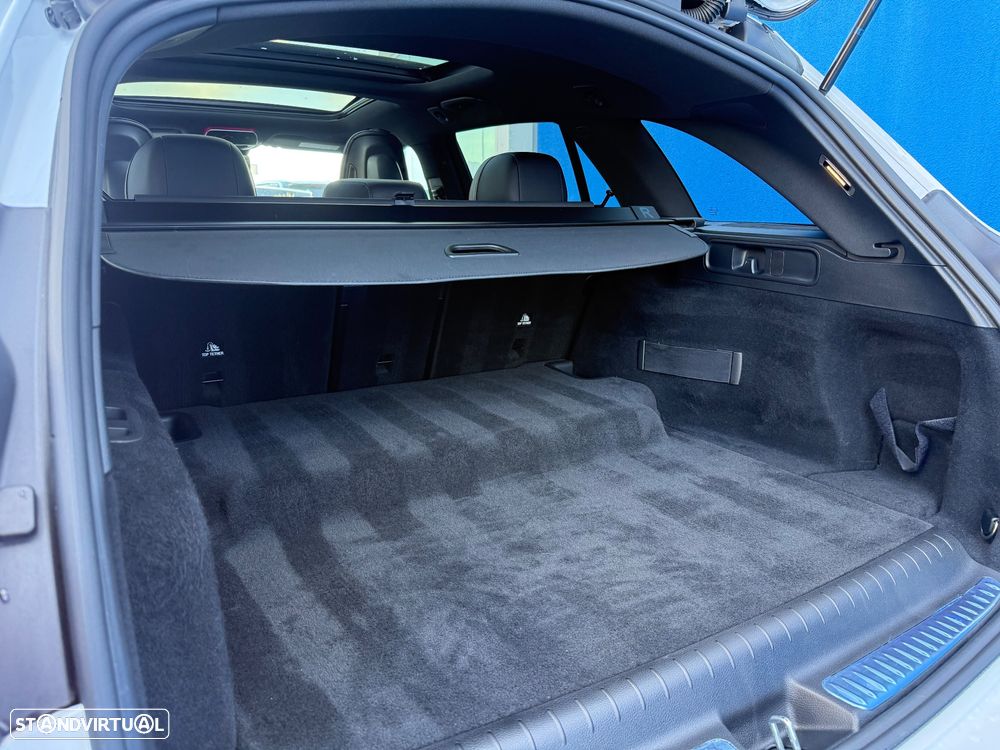 Mercedes-Benz C 63 AMG S E Performance Speedshift MCT9G - 25