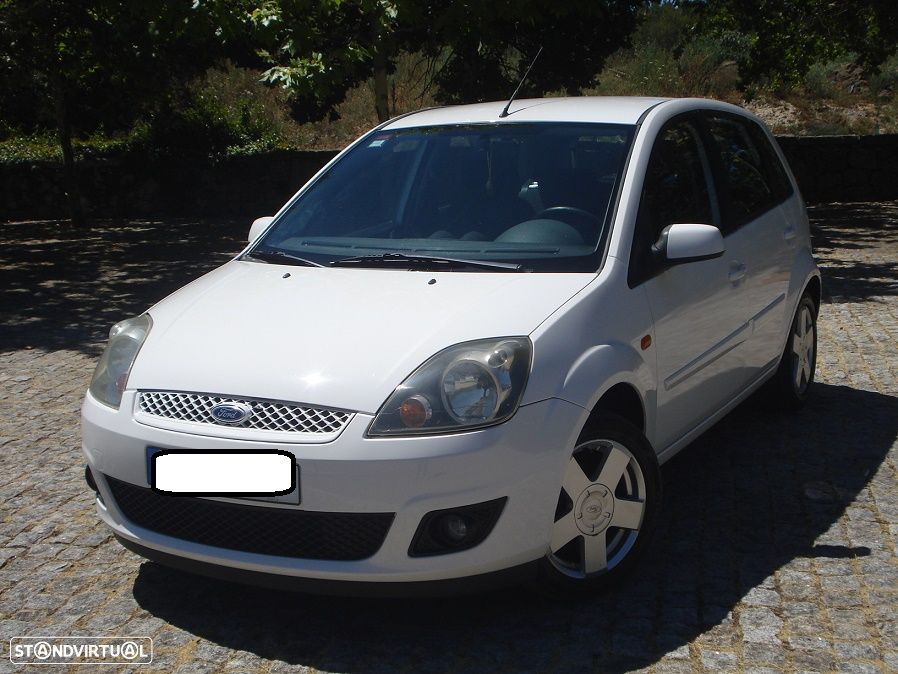 Ford Fiesta 1.4 TDCI Trend - 17