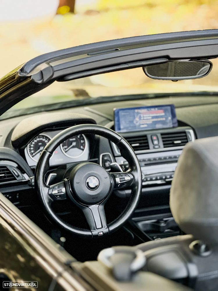 BMW 220 d Cabrio Pack M Auto - 13