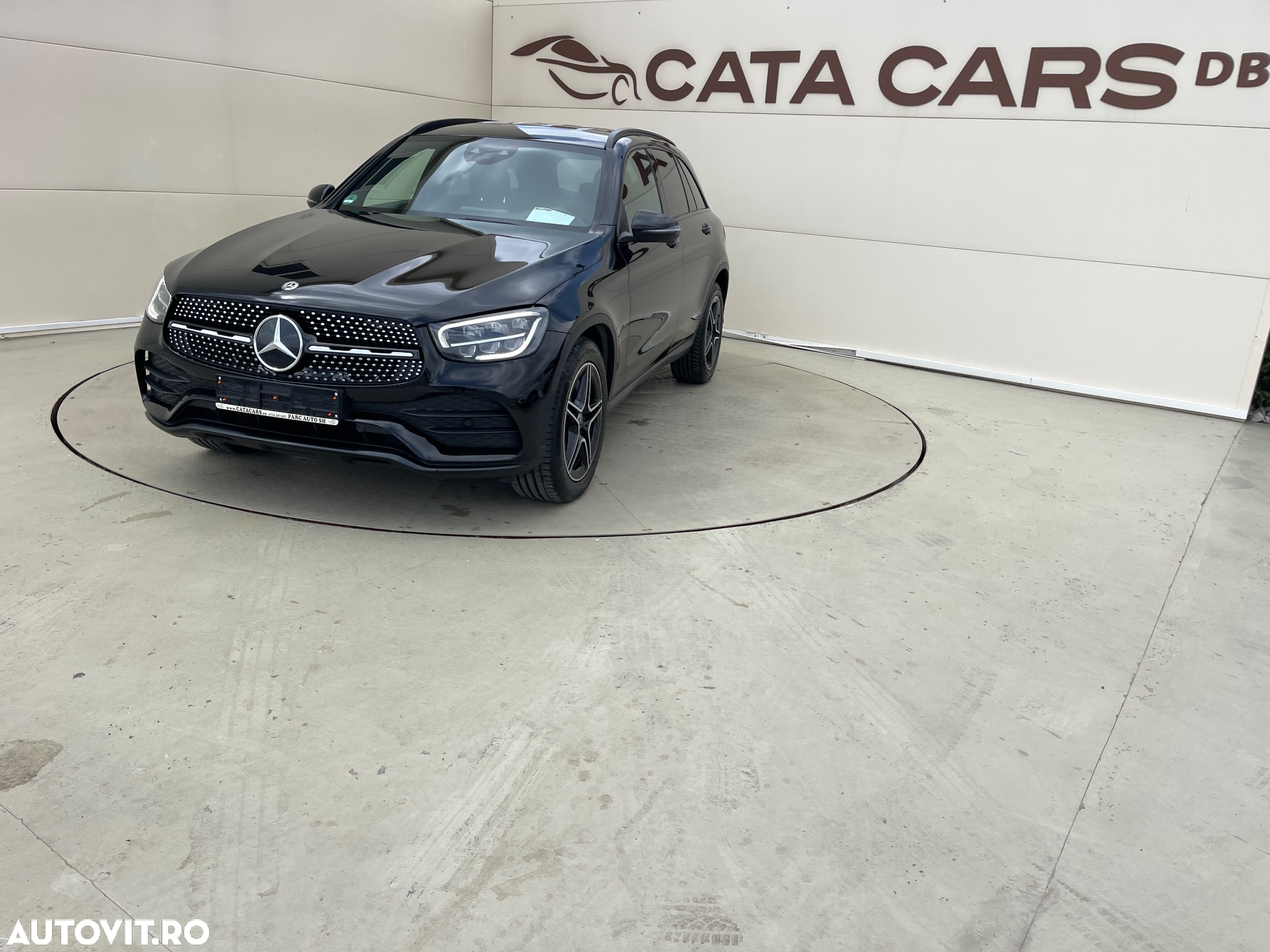Mercedes-Benz GLC 220 d 4Matic 9G-TRONIC AMG Line - 4