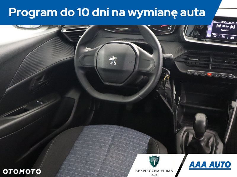 Peugeot 208 - 9