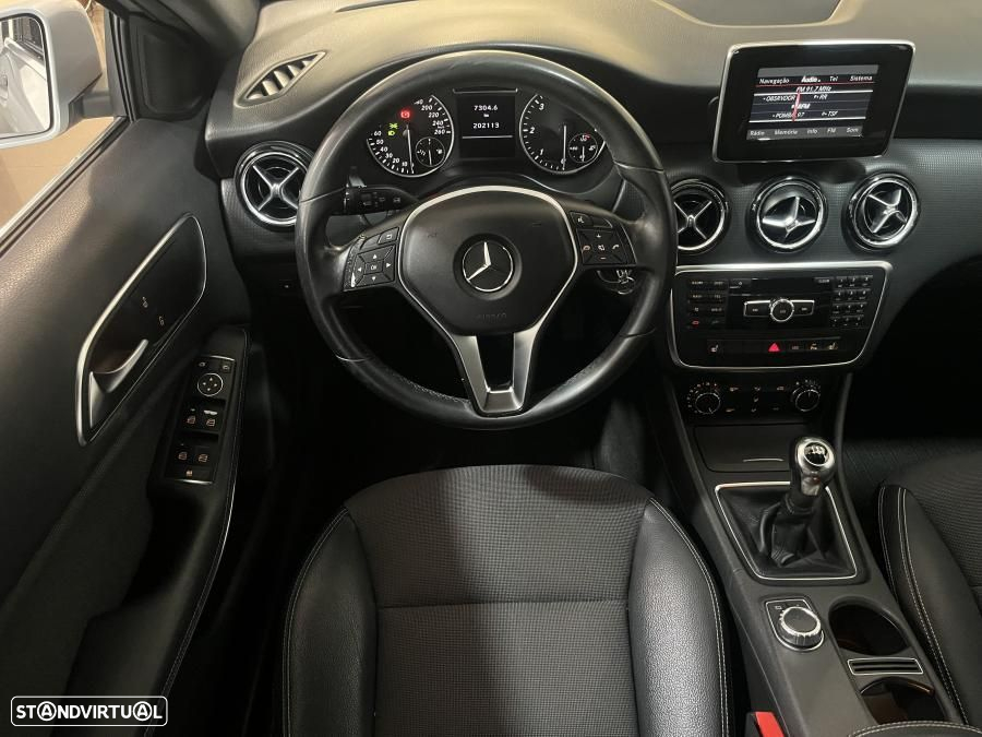 Mercedes-Benz A 200 CDi BE Urban - 21