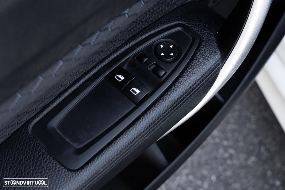 BMW 218 d Coupe Pack M Auto - 45