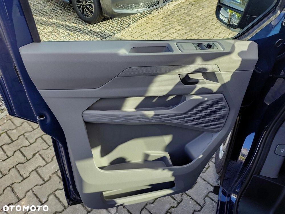 Volkswagen Transporter Furgon, 2,0TDI 150KM, 6-bieg.manualna, r.o :3500 mm - 10