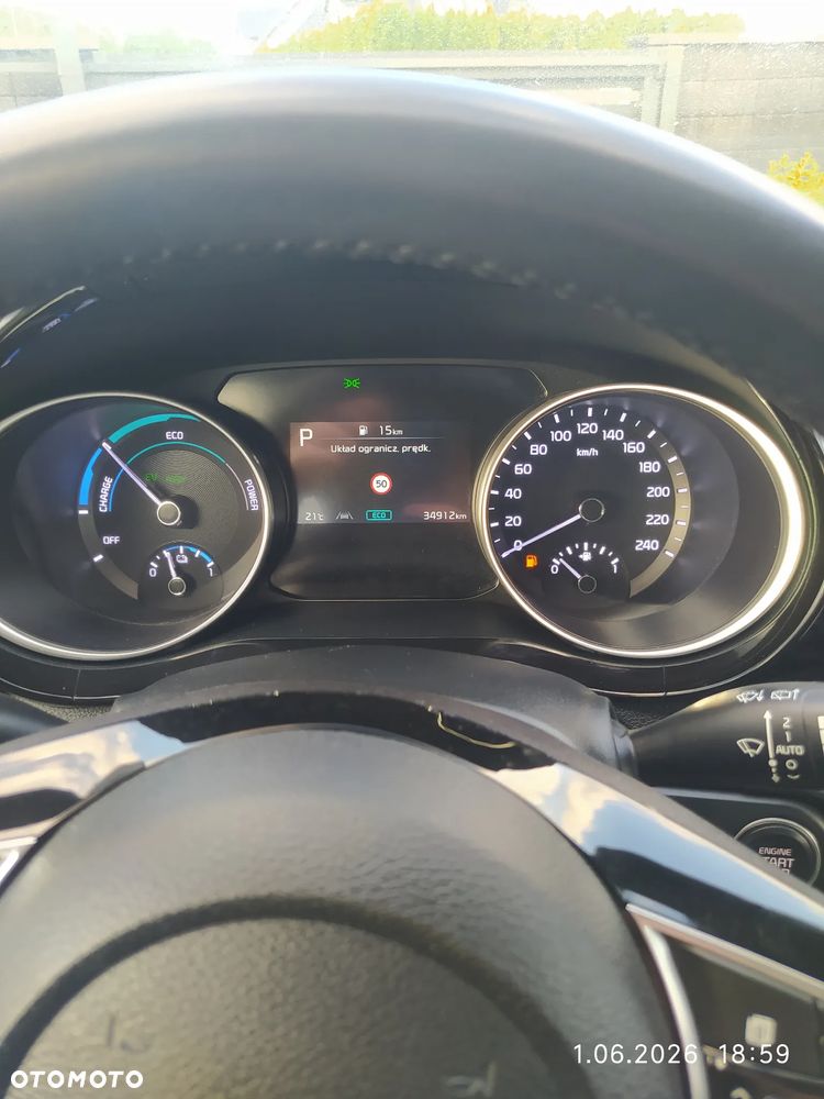 Kia Ceed 1.6 GDI PHEV L Business Line DCT - 7
