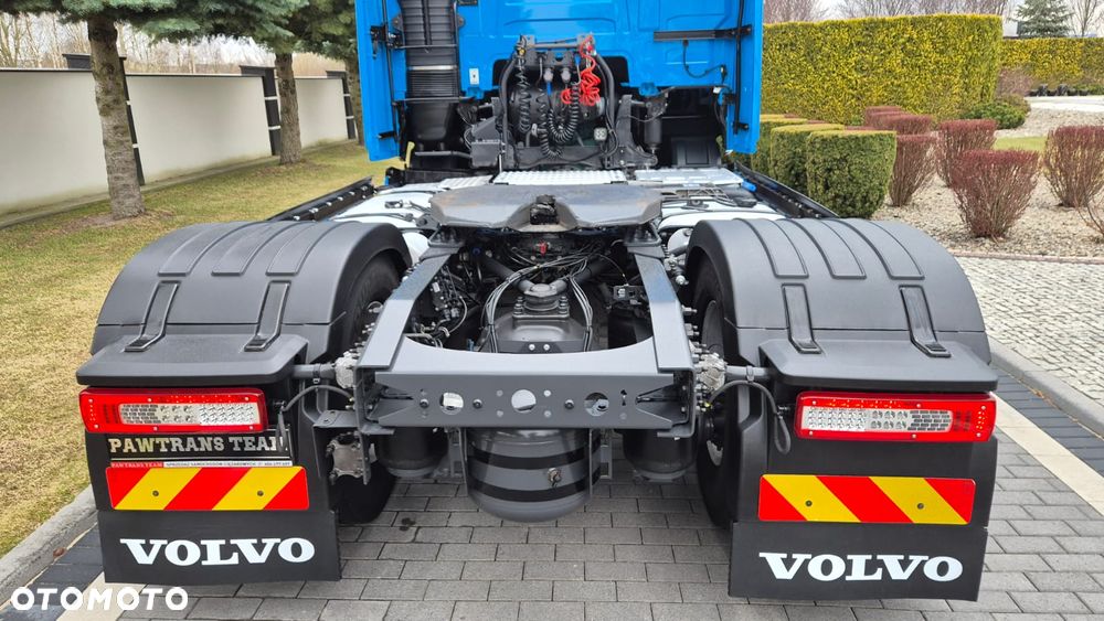 Volvo VOLVO///FH///500///2023/// GLOBETROTTER///XXL///JEDYNE  212 TYŚ KM///KLIMATYZACJA POSTOJOWA///HYDRAULIKA/// ALUFELGI///ZABUDOWY  MIĘDZYOSIOWE///KAMERA/// FULL LED///VIRTUAL COCPIT/// PERFEKCYJNY STAN - 14