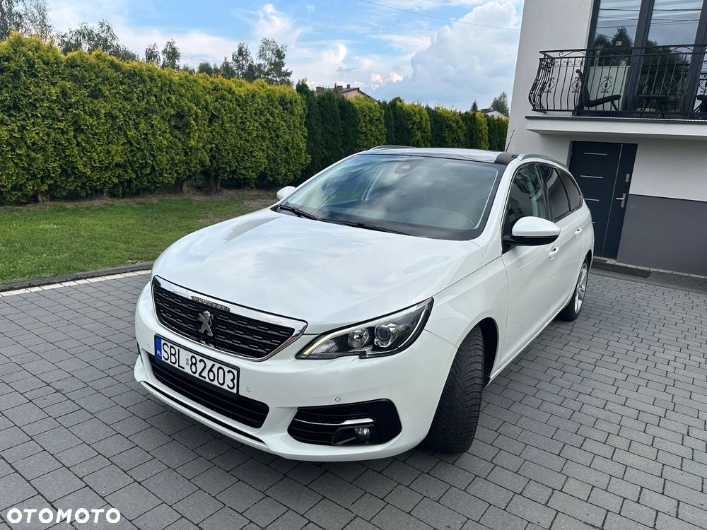 Peugeot 308 2018 photo 4