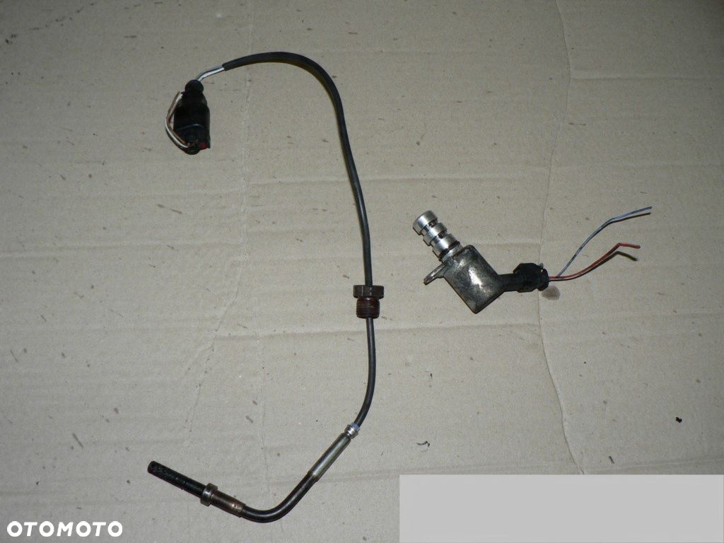 DW AUDI A8 4H- CZUJNIK TEMPERATURY 059906088DJ - 2