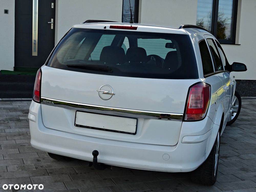 Opel Astra - 24