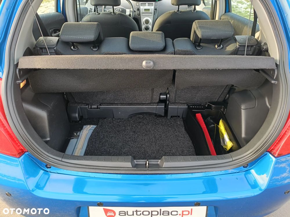 Toyota Yaris 1.3 VVT-i Travel - 13