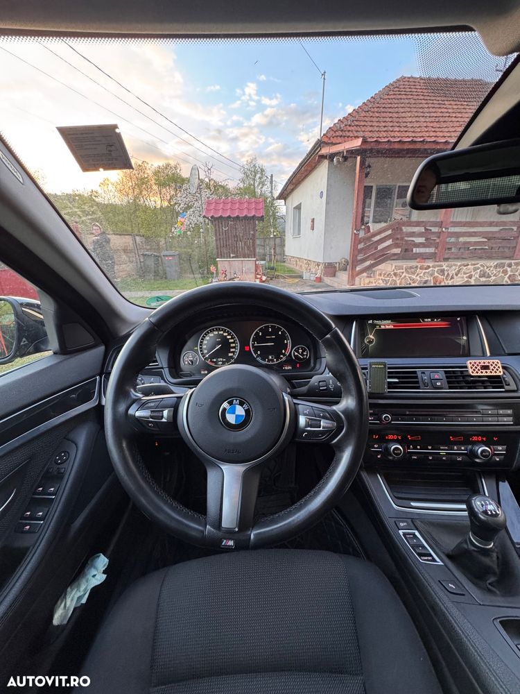 BMW Seria 5 525d Modern Line - 9